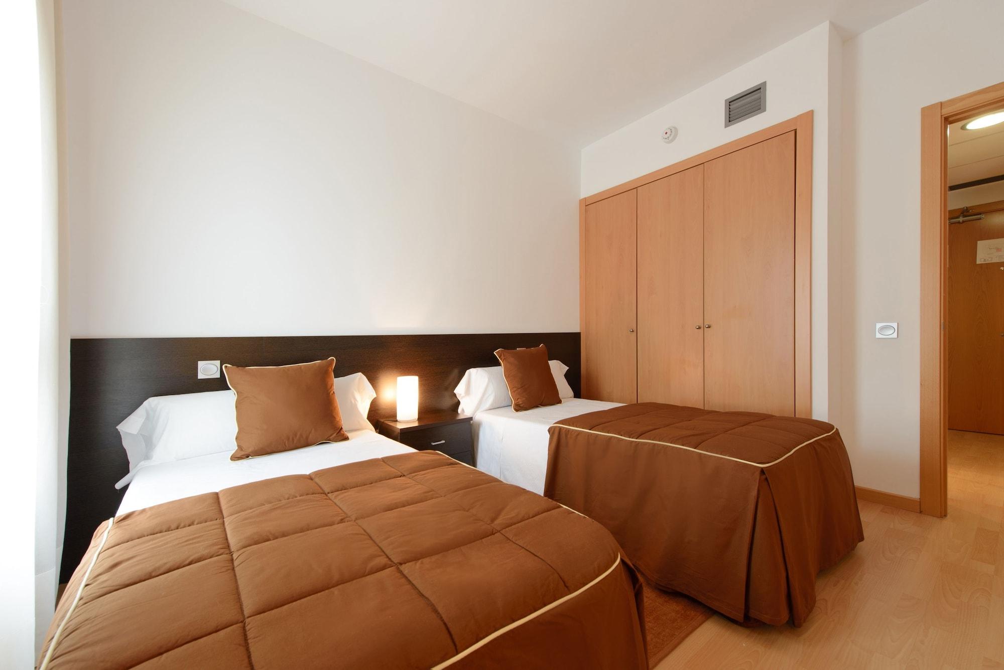 Madrid Airport Suites, Affiliated By Melia Luaran gambar