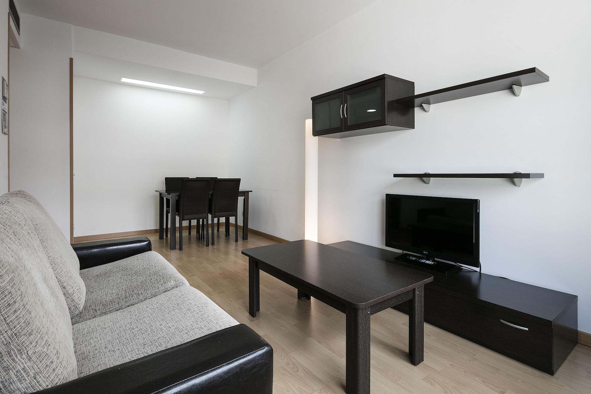Madrid Airport Suites, Affiliated By Melia Luaran gambar