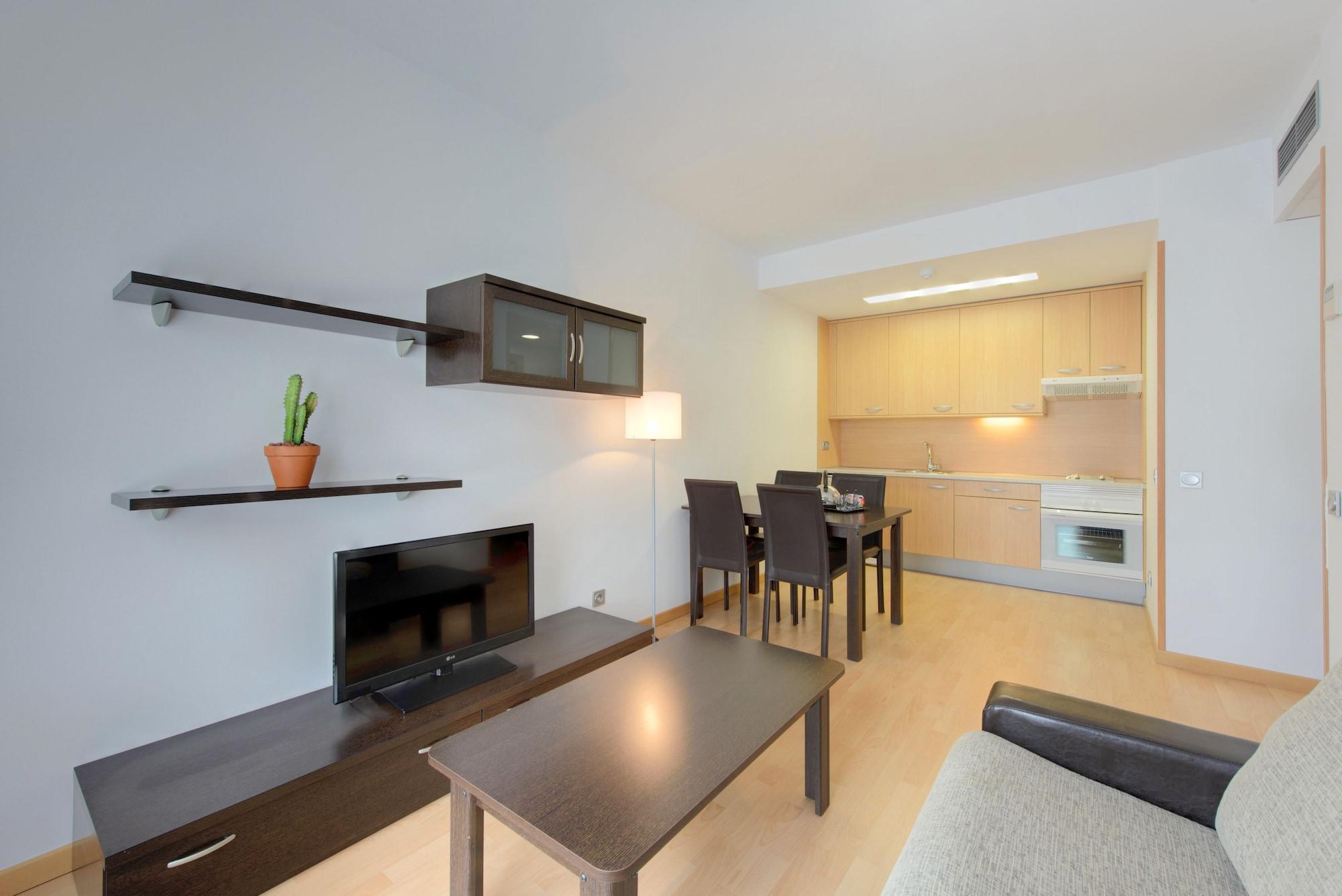 Madrid Airport Suites, Affiliated By Melia Luaran gambar