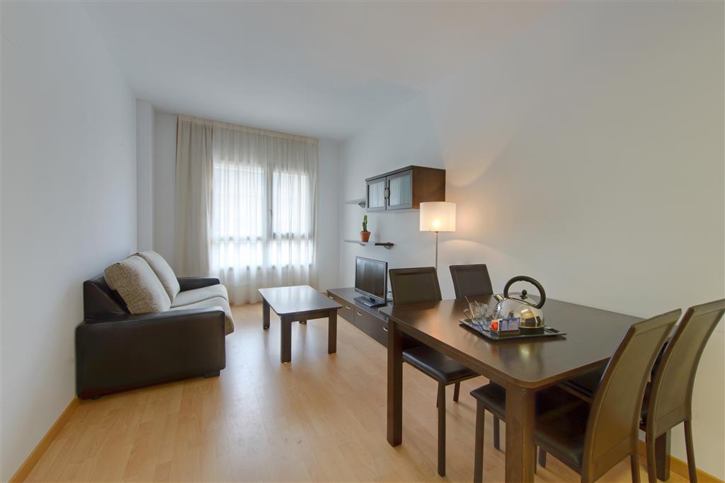 Madrid Airport Suites, Affiliated By Melia Bilik gambar