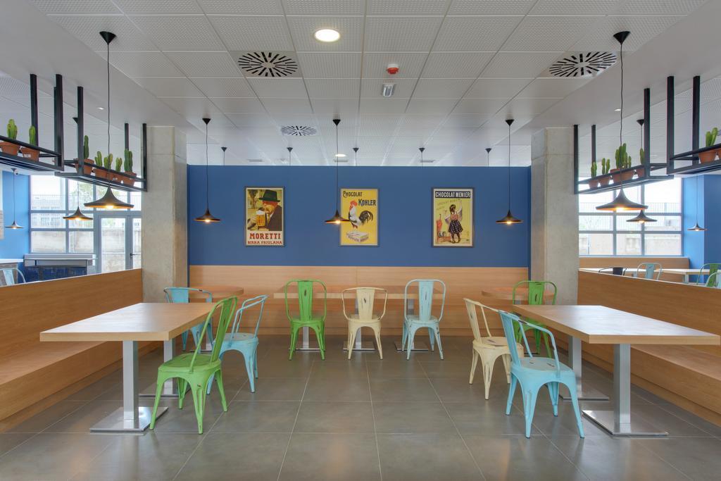 Madrid Airport Suites, Affiliated By Melia Luaran gambar